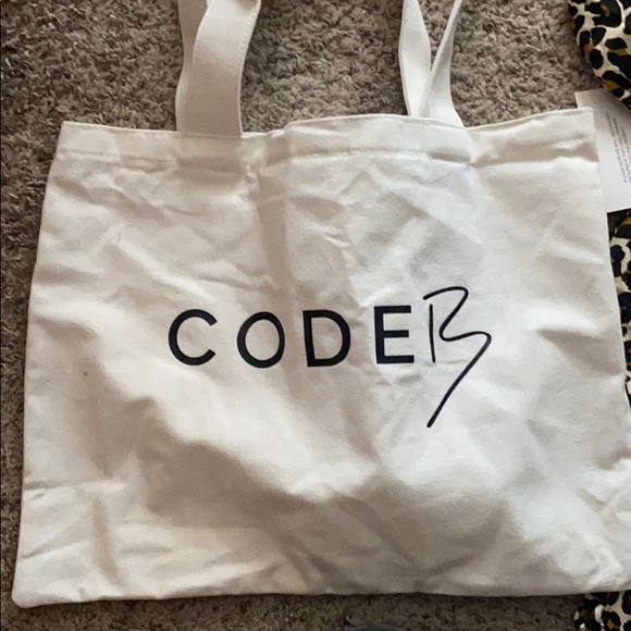 Code B Atlas Bikini - Picture 4 of 5